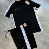 Conjunto Nike DRI-FIT Academy