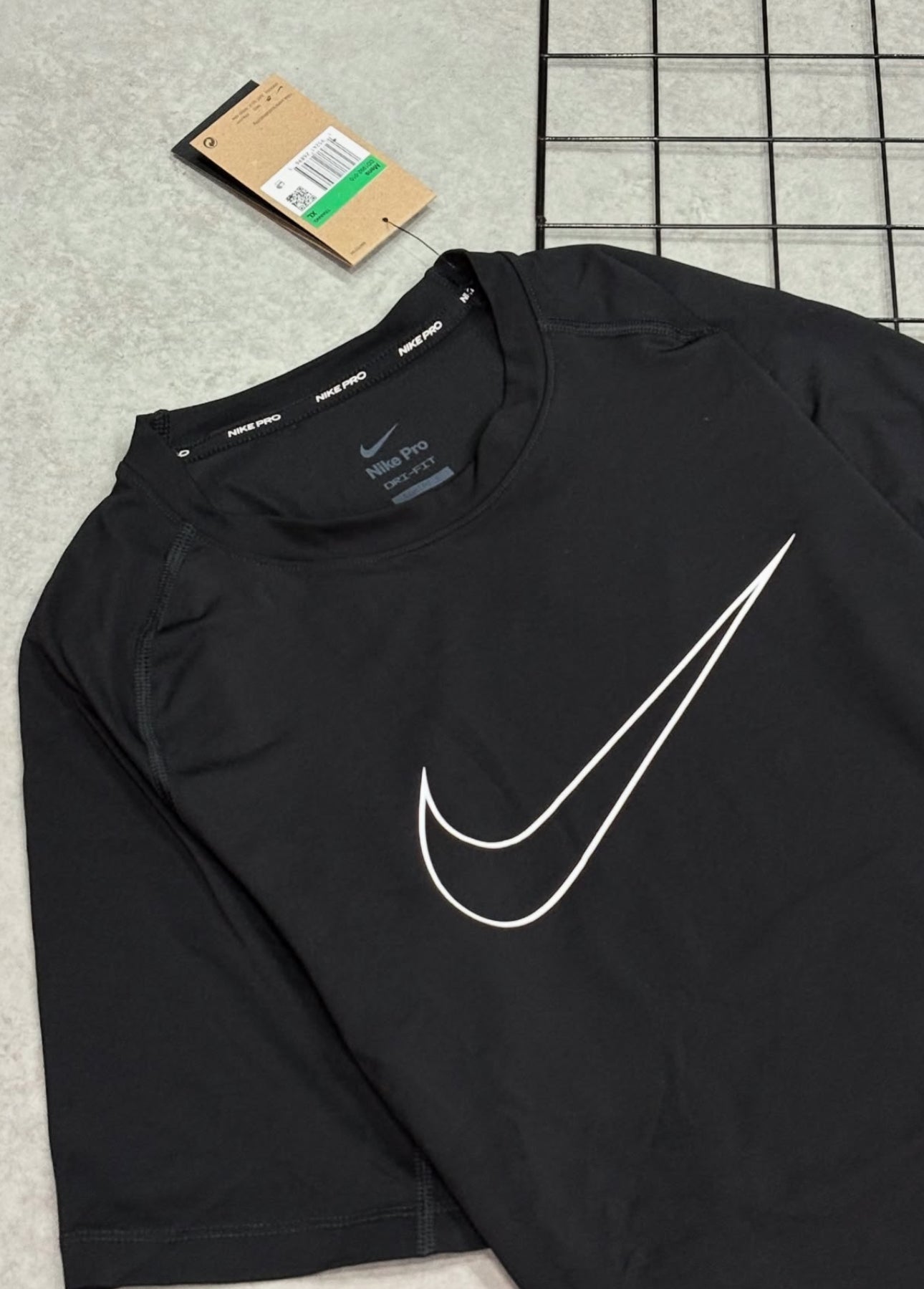 Kit Nike Dri-Fit Academy + Chinelo Victori One + boné BRINDE