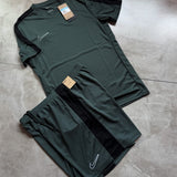 Conjunto Nike Dri-Fit Academy 2025