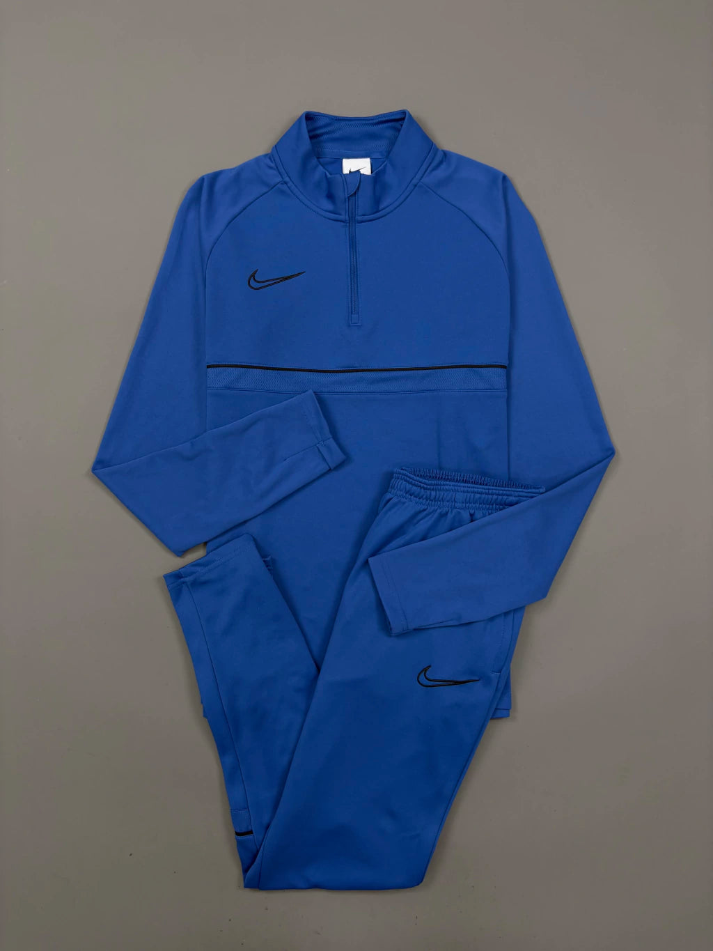 Conjunto Nike Dri-Fit Academy
