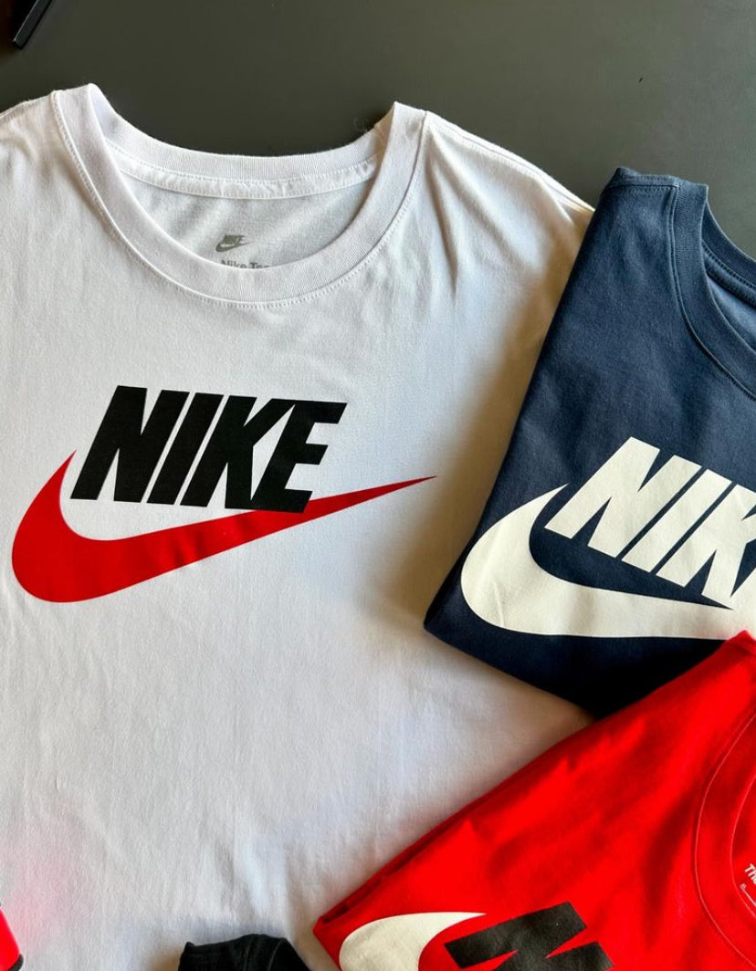 Kit Nk + Air Jordan + Perfume brinde