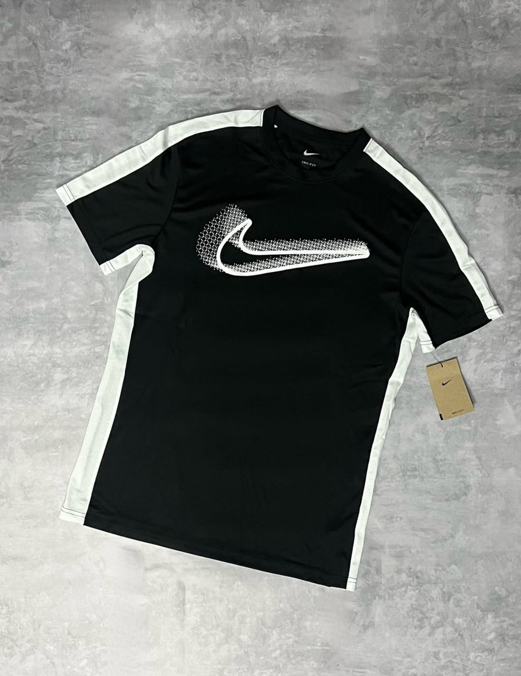 Conjunto Nike Academy DRI-FIT 2025