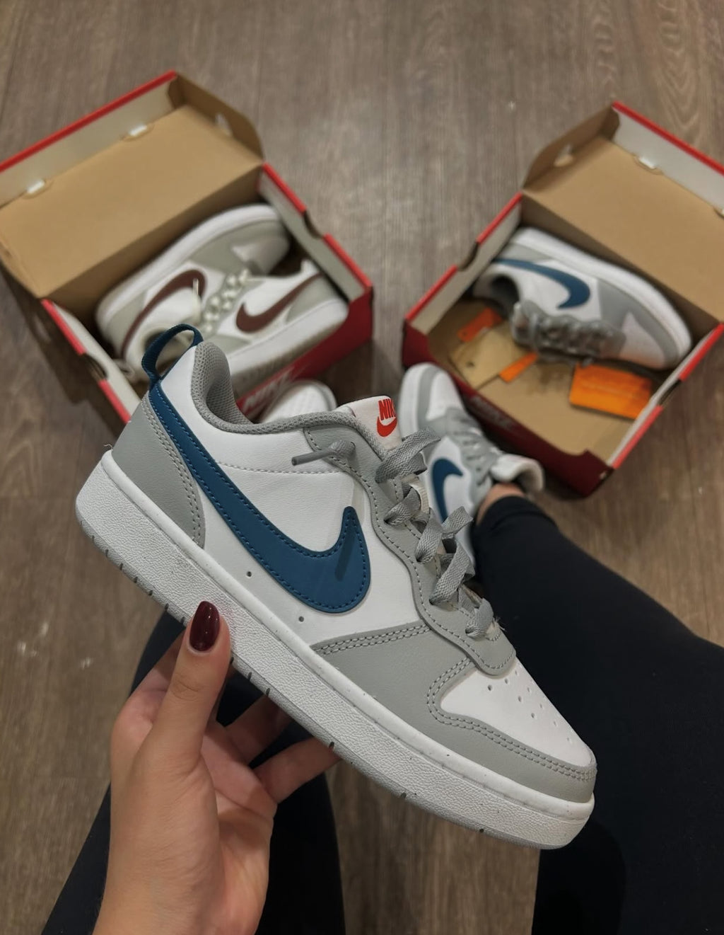 Tênis Nike Borough Low
