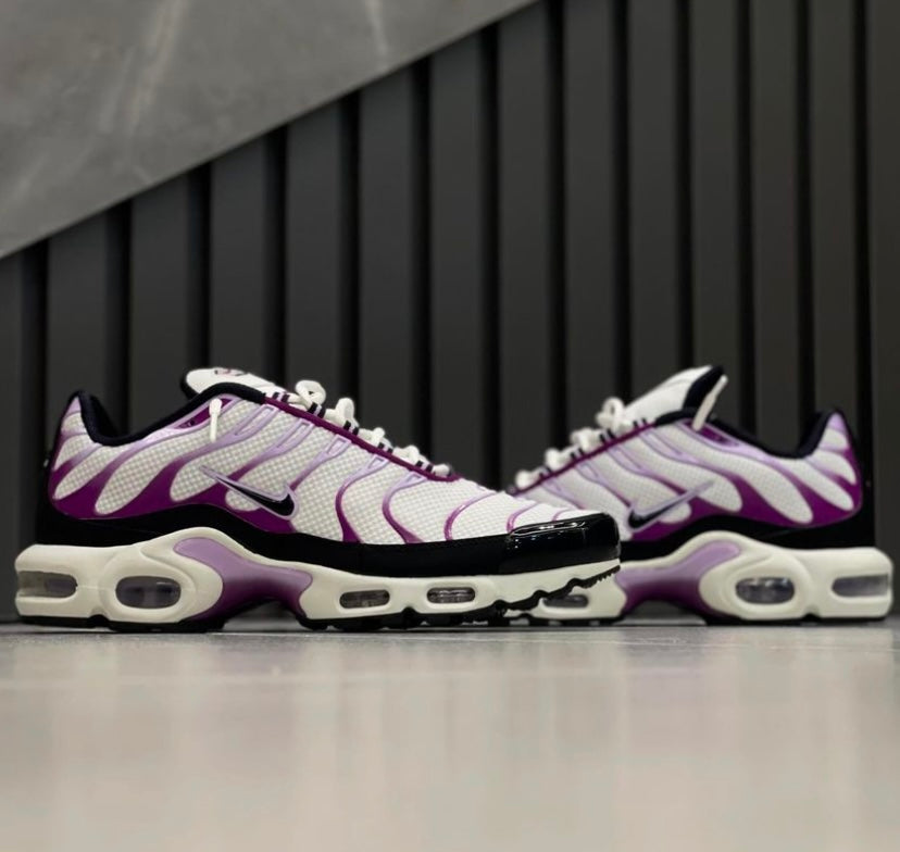 Tênis Air Max plus TN