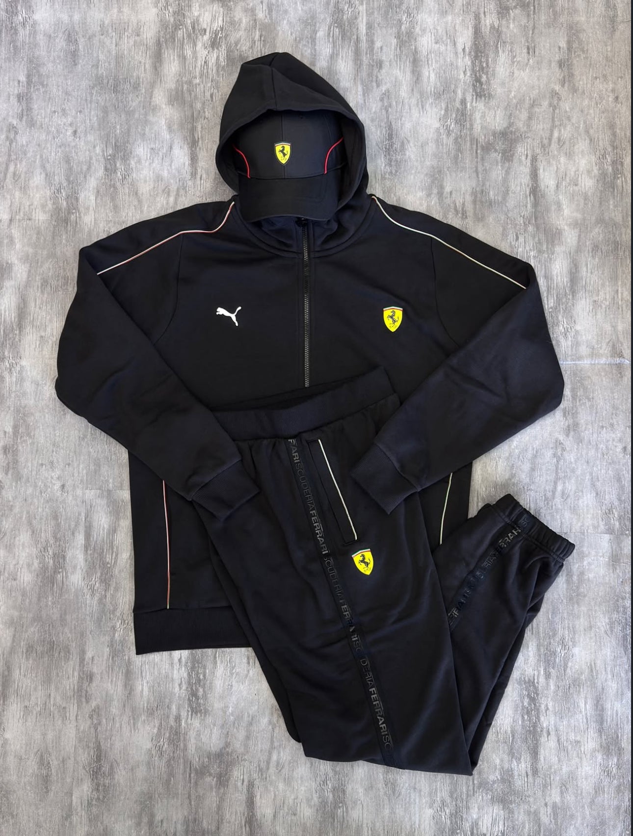 Conjunto Puma Ferrari + Boné