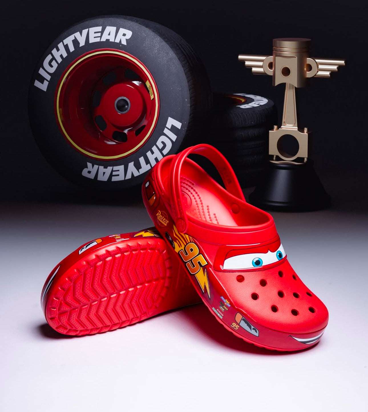 Crocs Mcqueen adulto