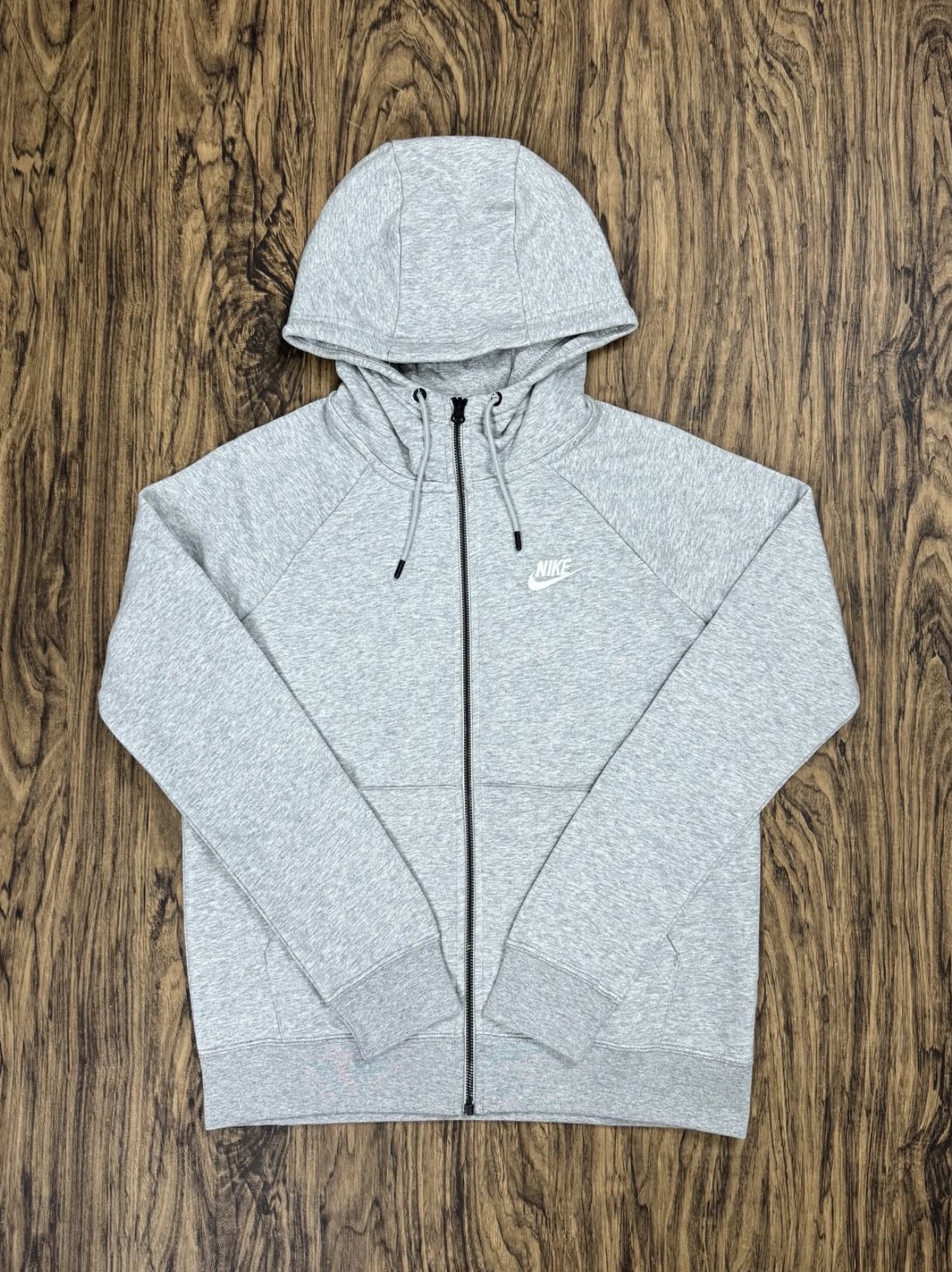 2 Blusas moletom Nike