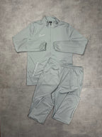 Conjunto Nike Dri-Fit