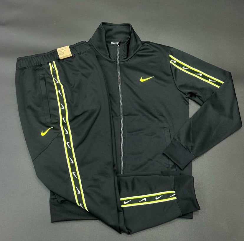 Conjunto Nike Lançamento