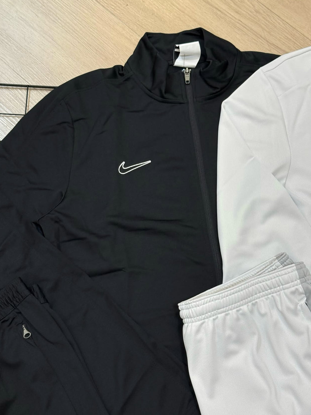Kit 2 conjuntos Nike Dri-Fit Academy