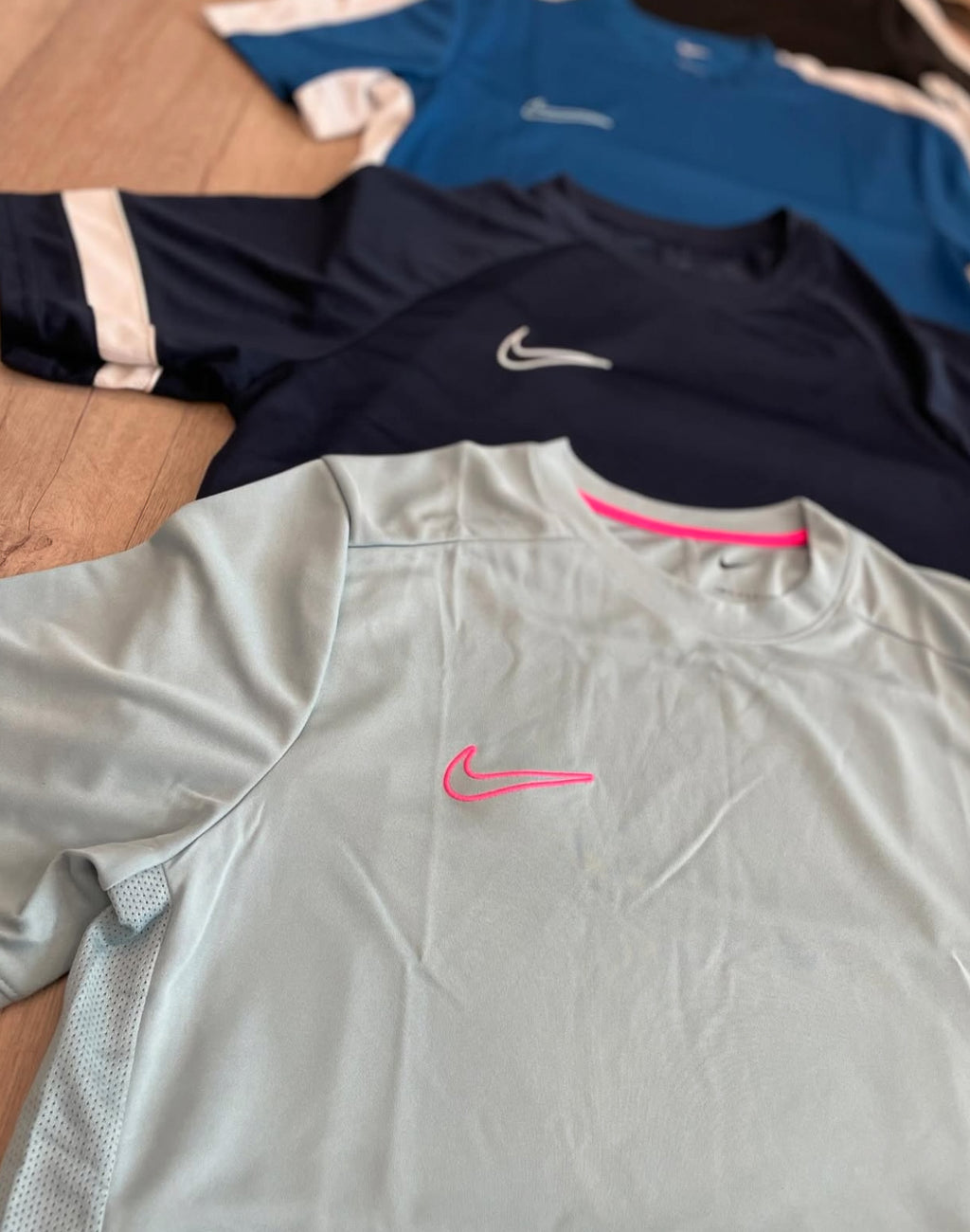 Kit 5 camisas Nike Dri-Fit + PEDIDAS