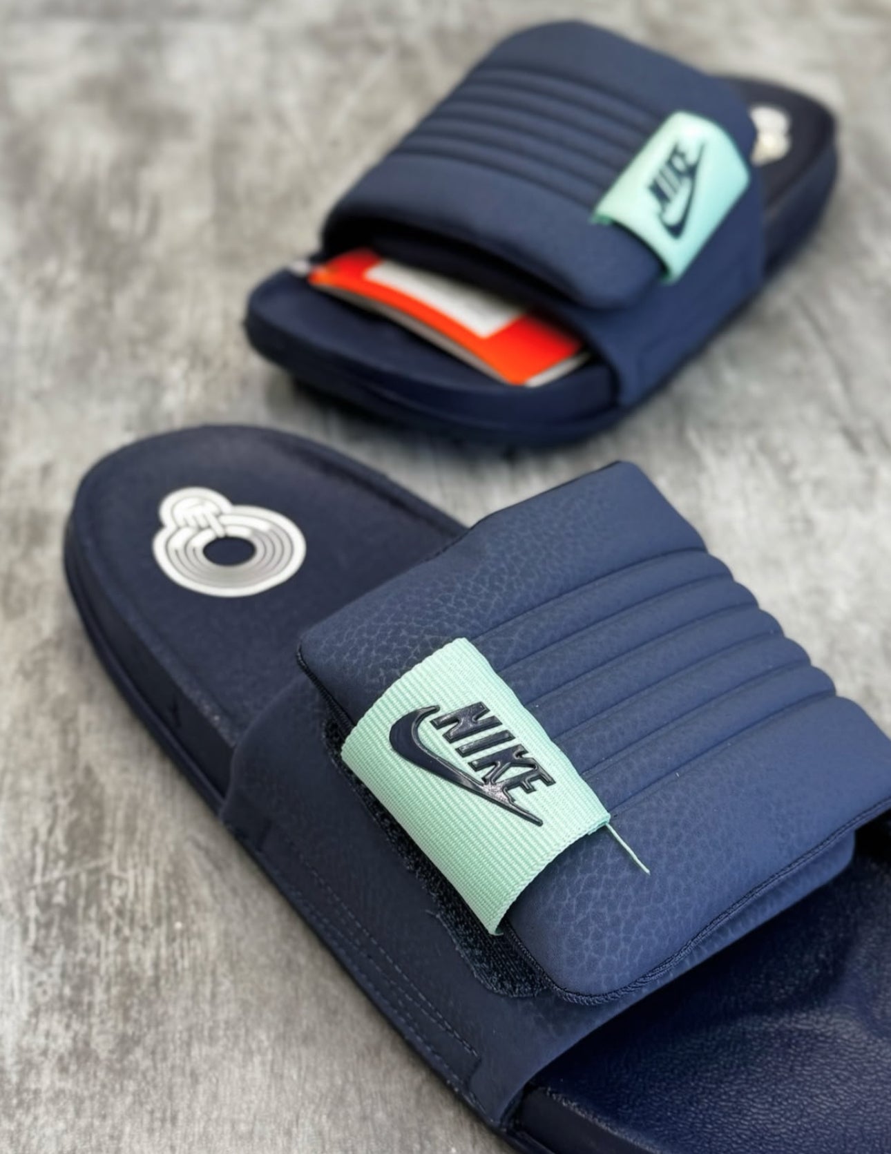 Chinelo Nike Offcourt Adjust