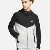 Moletom Nike Tech Fleece