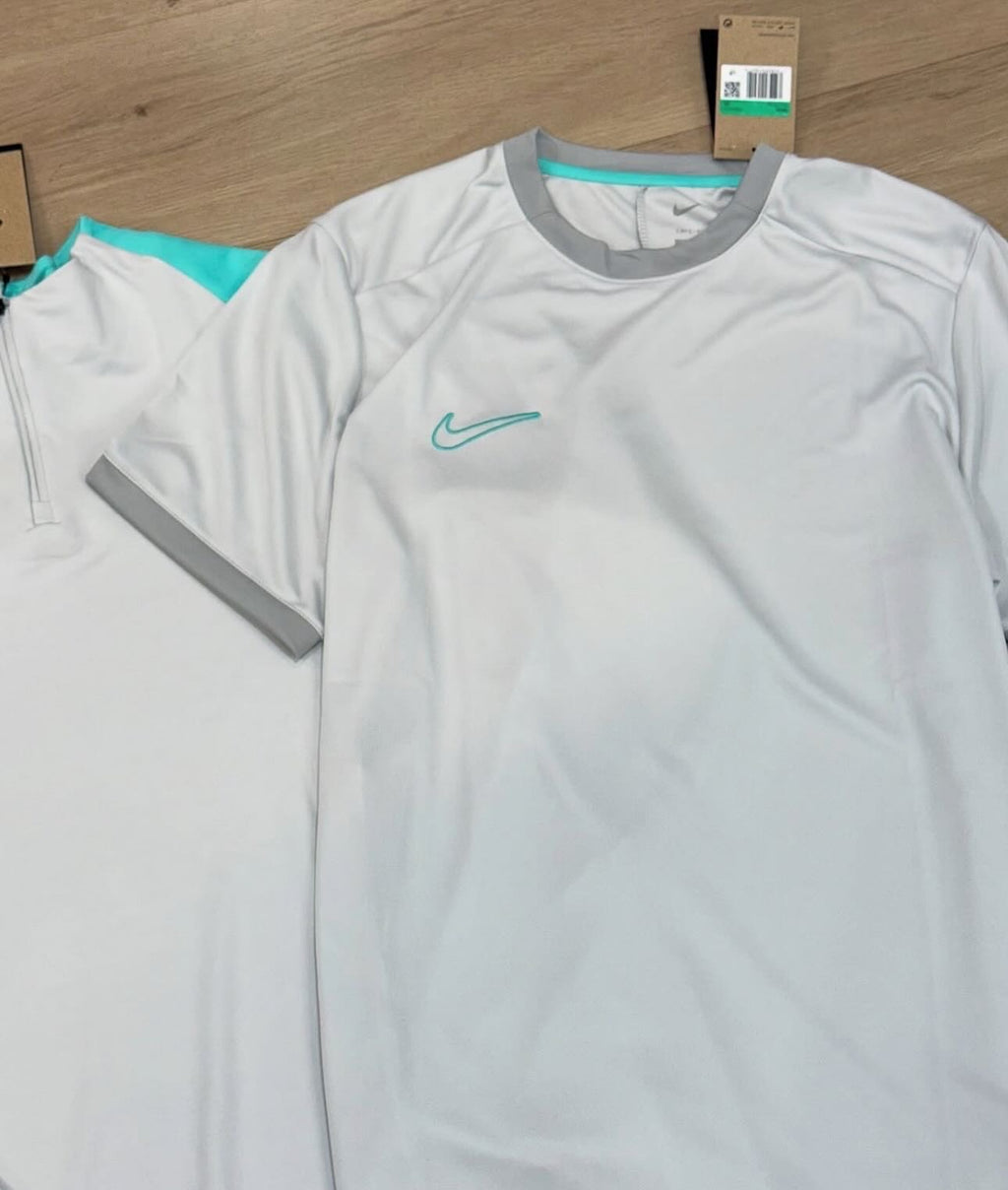 Kit 2 Nike Dri-Fit Academy