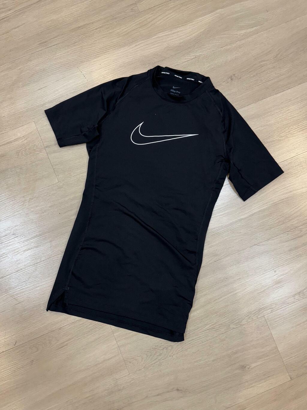 Camisa Nike Pro