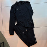 Conjunto Nike DRI-FIT Academy