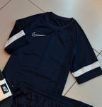 Conjunto Nike DRI-FIT Academy + Slide Nk