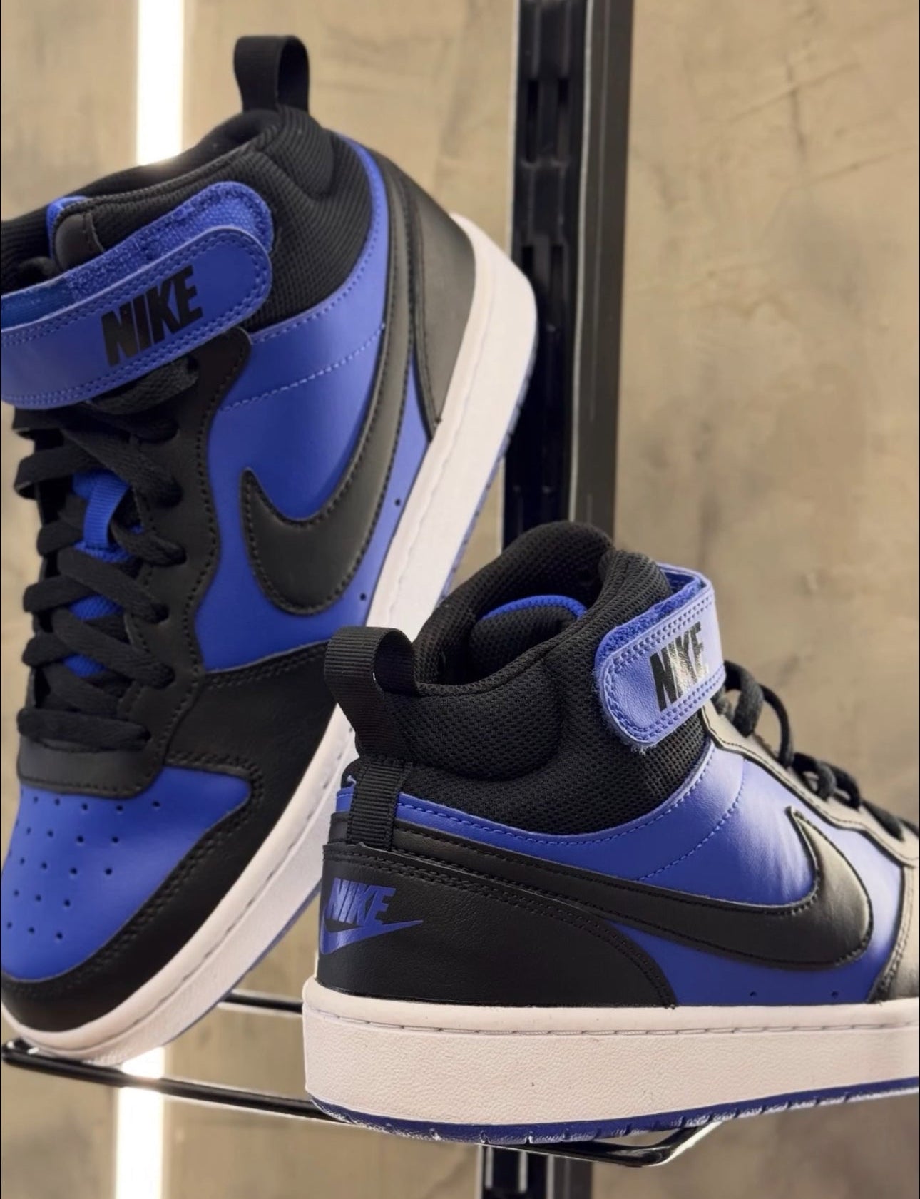 Tênis Nike Borough Azul Royal