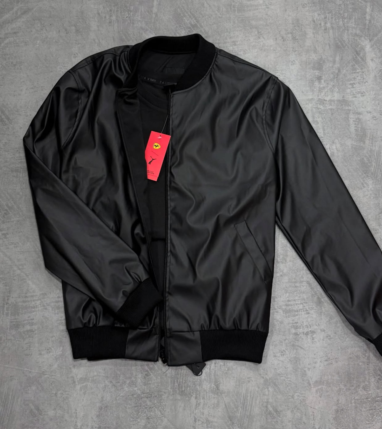 Kit completo jogador PUMA x Ferrari