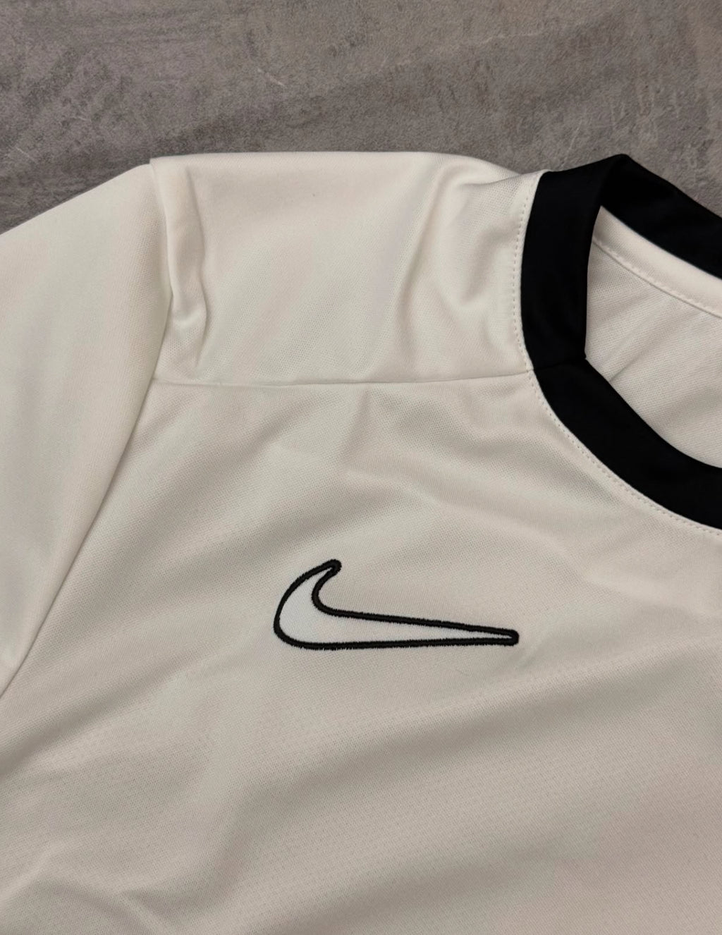 Conjunto Nike DRI-FIT Academy