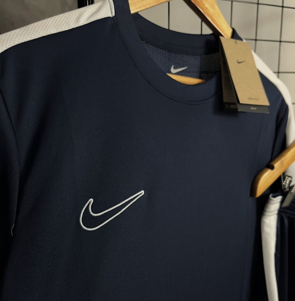 Conjunto Dri-fit Nike Academy