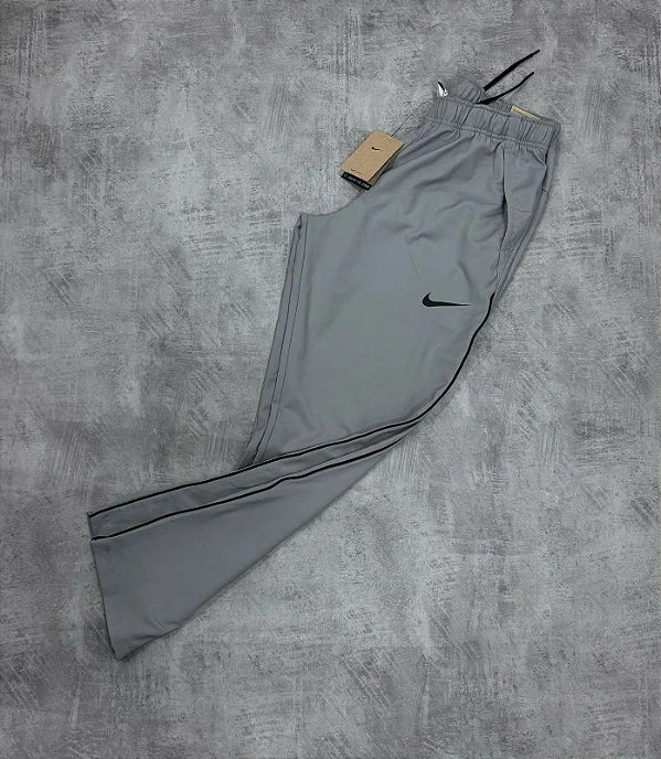 Calça Nike