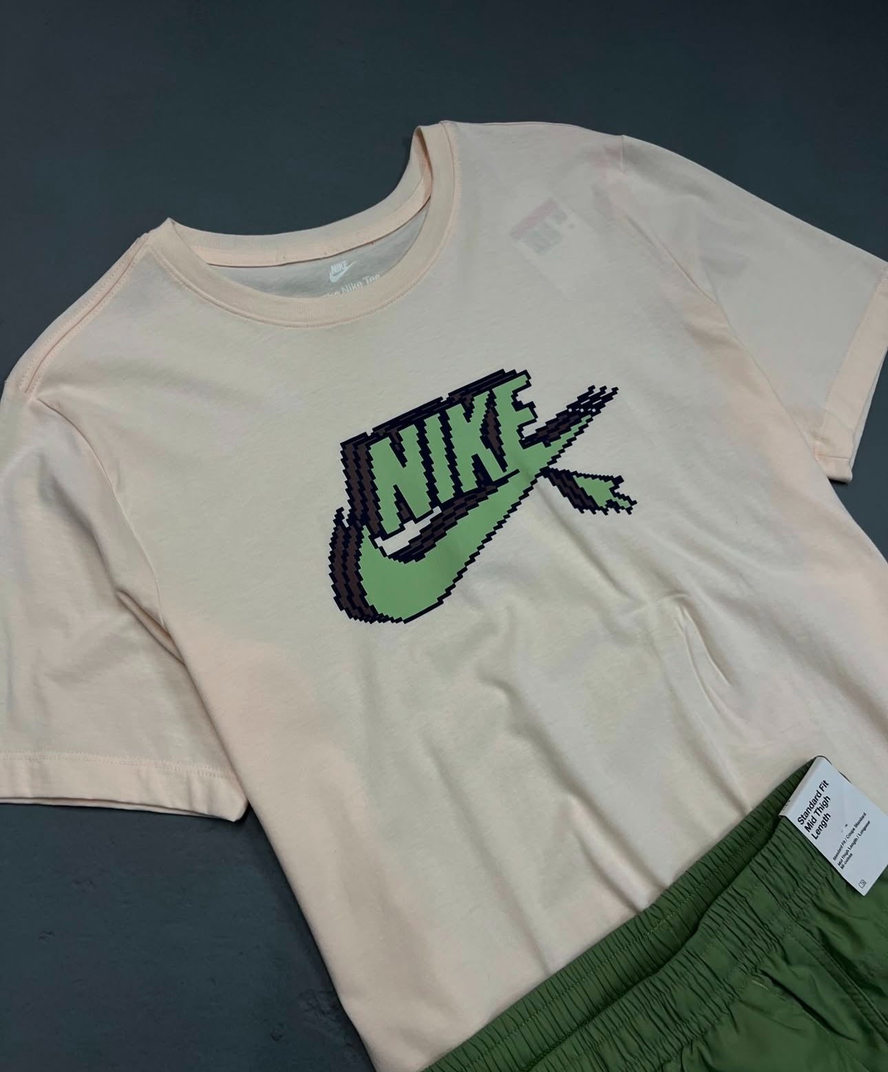 Conjunto Nike Pixels