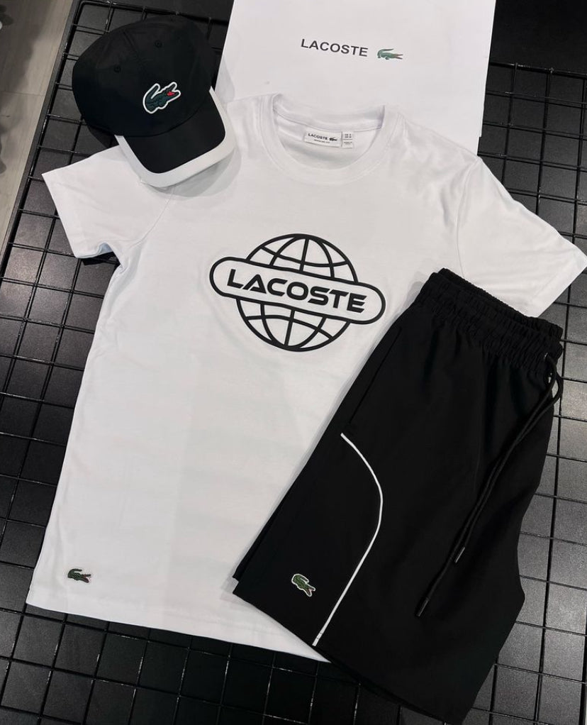 Kit Lacoste