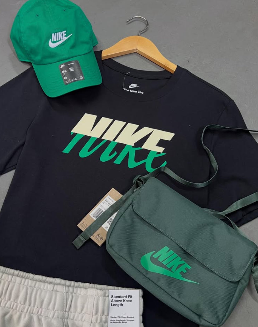Kit Nike